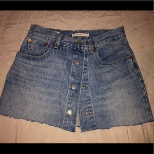 Levi’s Denim Buttoned Down “Mom Skirt” - Size 27